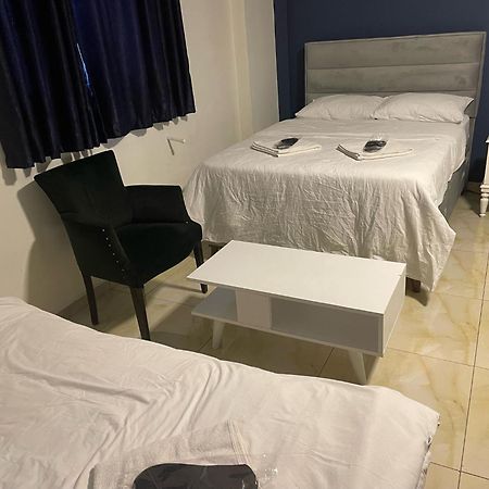 The Antares Hotell Istanbul Exteriör bild
