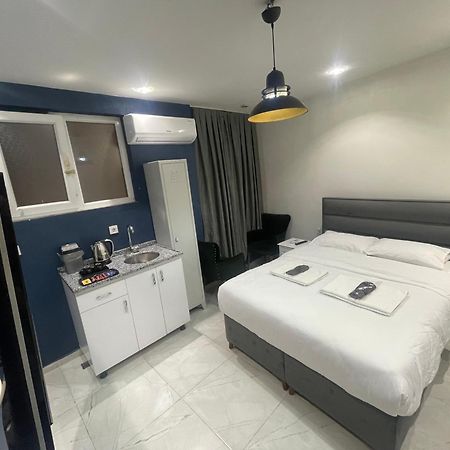 The Antares Hotell Istanbul Exteriör bild