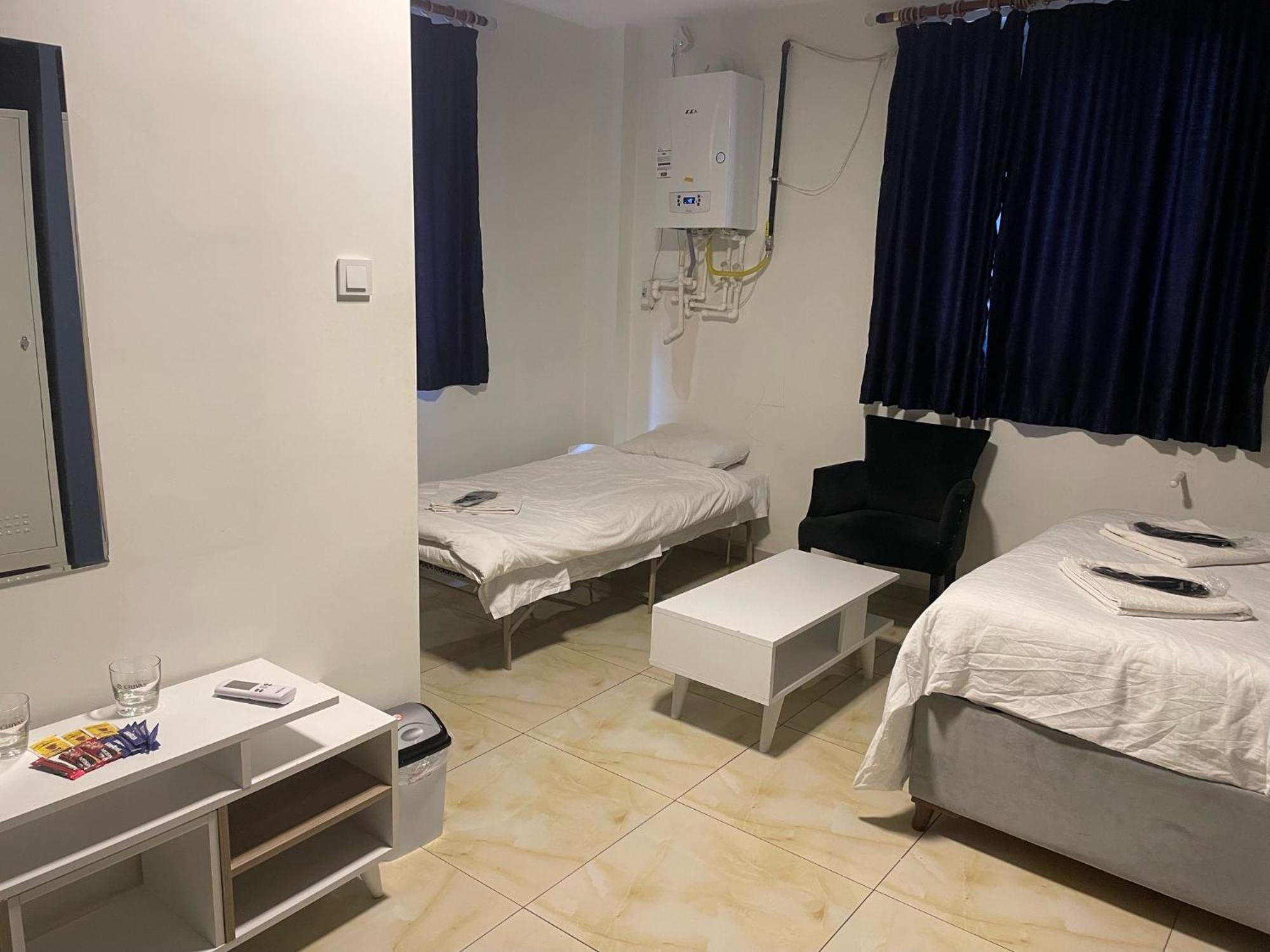 The Antares Hotell Istanbul Exteriör bild